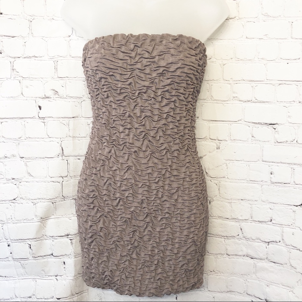 LOILA STRAPLESS RUCHED TAUPE MINI COCKTAIL DRESS